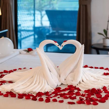 Velar Of The Sea Hotell Ha Long Exteriör bild