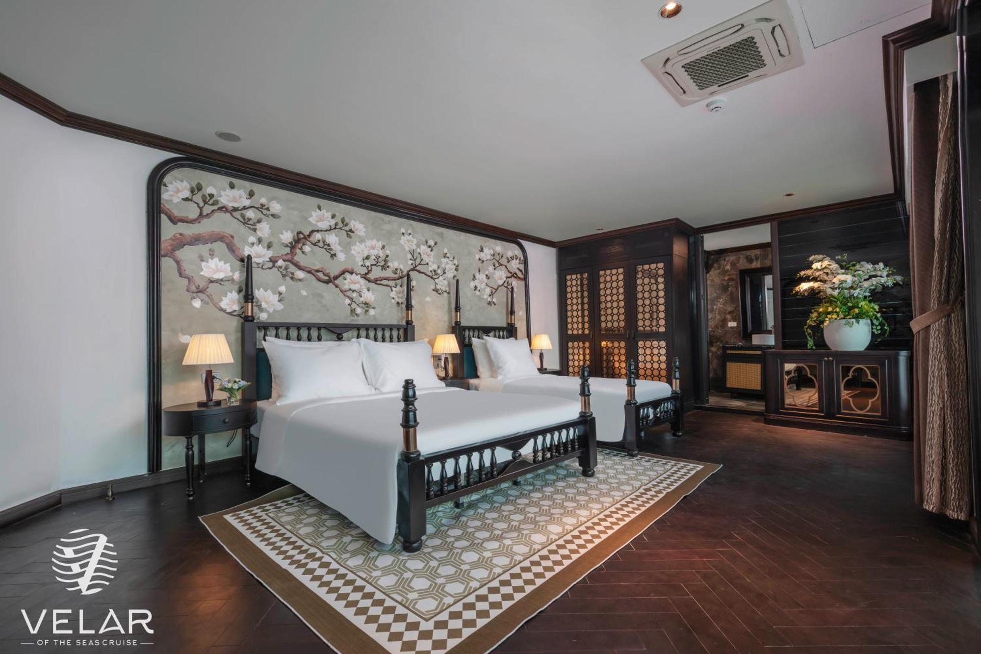 Velar Of The Sea Hotell Ha Long Exteriör bild