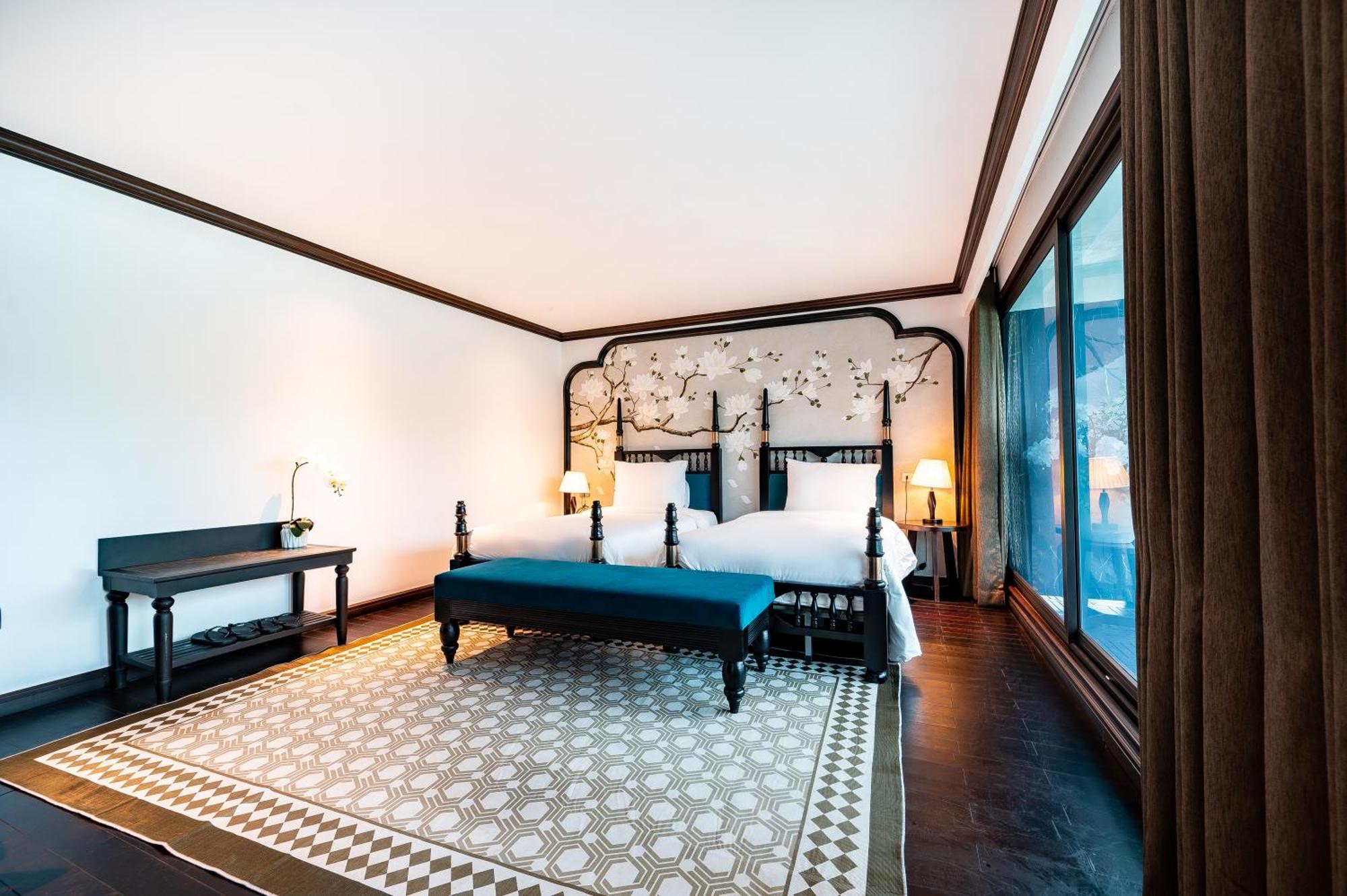 Velar Of The Sea Hotell Ha Long Exteriör bild
